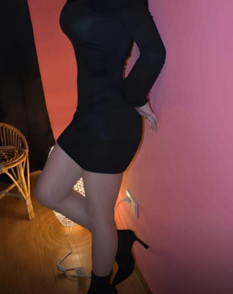 Chica busca chico en Zaragoza: 