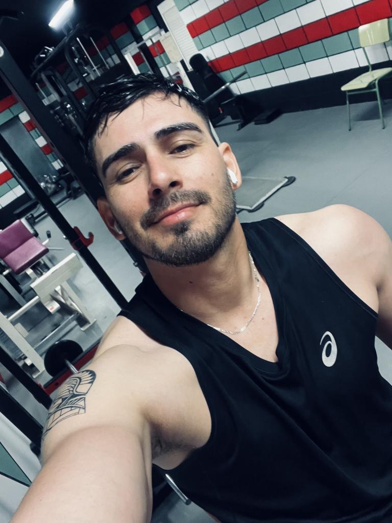 Chico busca chica en Lérida: 