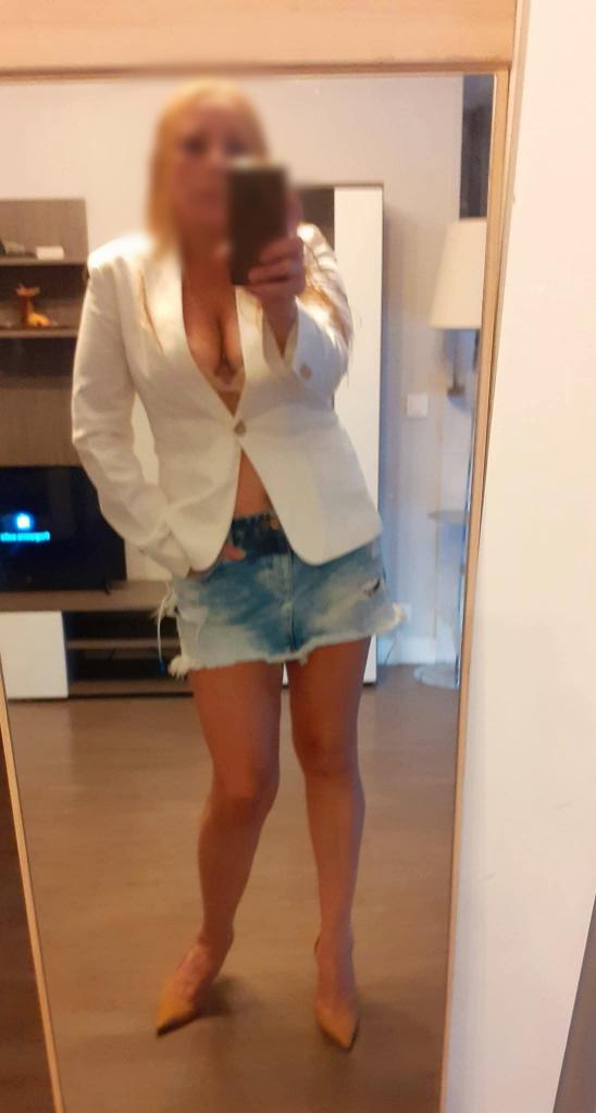 Chica busca chico en Lugo: 