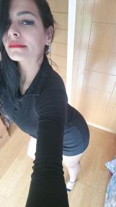 692475507: Chica busca chico en Cantabria