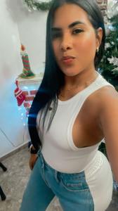 661120993: Chica busca chico en Barcelona