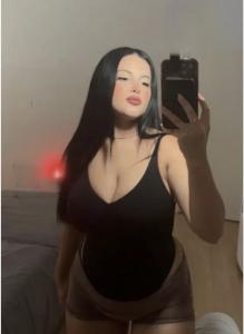 612439591: Chica busca chico en Barcelona