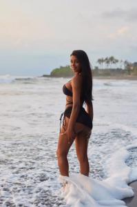 613308059: Chica busca chico en Murcia