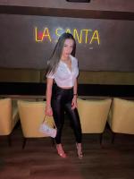 624167929: Chica busca chico en Madrid