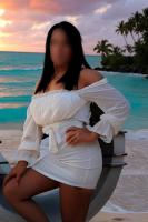 910237445: Chica busca chico en Madrid