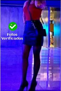 624738900: Chica busca chico en Tenerife