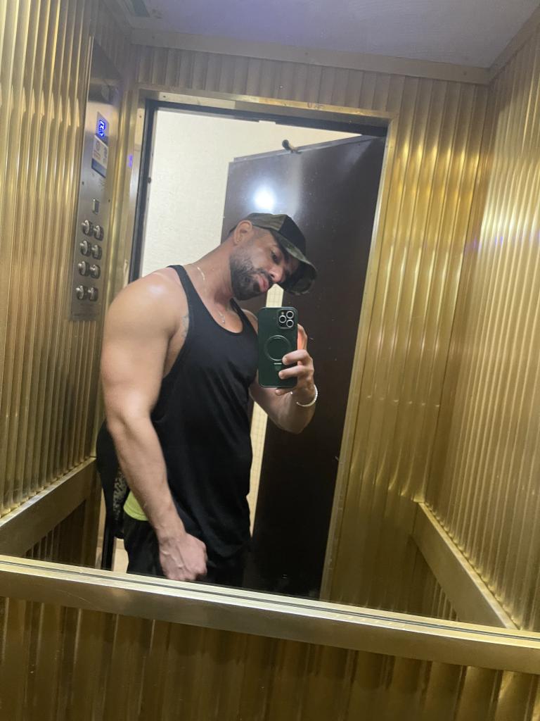 Chico busca chica en Barcelona: 