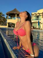 613324941: Chica busca chico en Granada