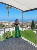 681098657: Chica busca chico en Barcelona
