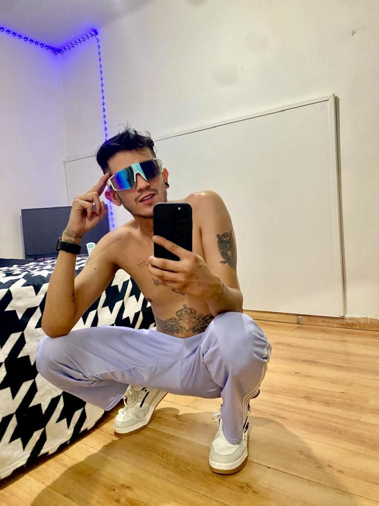 Chico busca chica en Madrid: 