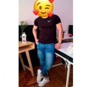 Chica busca chico en Sevilla: 