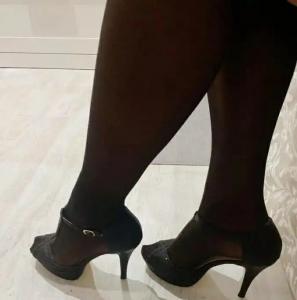 632944386: Chica busca chico en Burgos