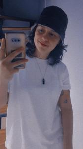 722541150: Chica busca chico en Madrid