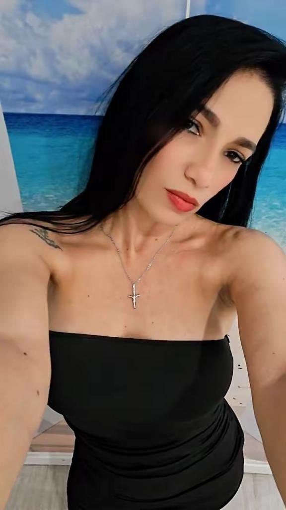 Chica busca chico en Ibiza: 