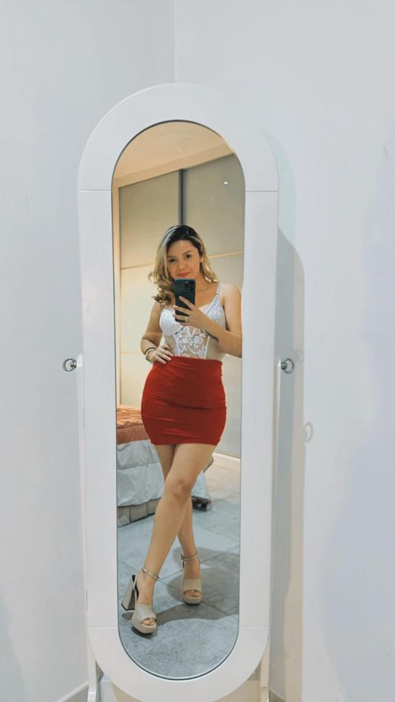 Chica busca chico en Sevilla: 