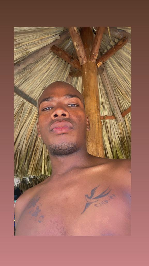 Chico busca chica en Málaga: 