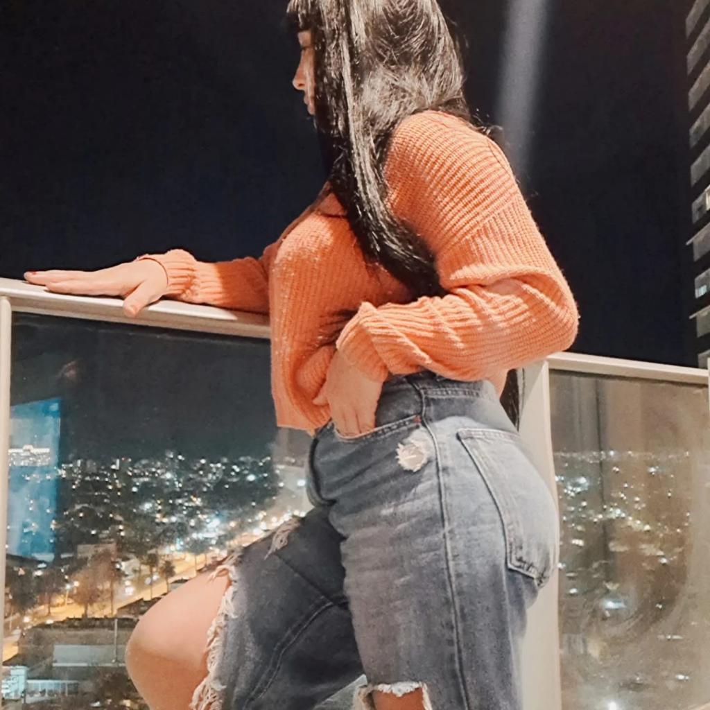 649765144: Chica busca chico en Alicante