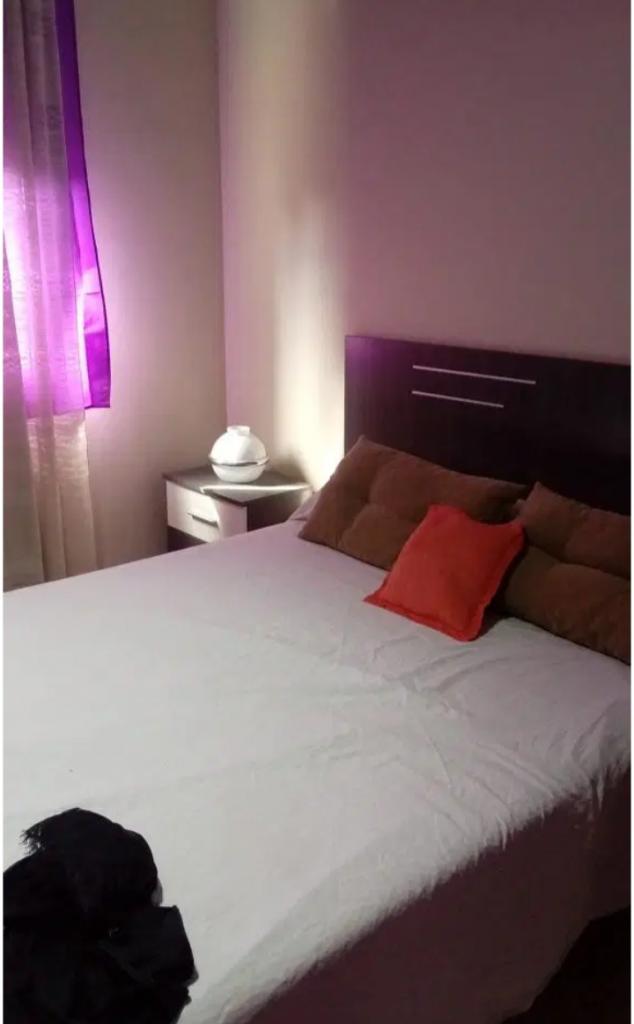 Chica busca chico en La Rioja: 