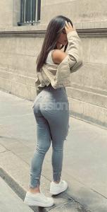644824799: Chica busca chico en Sevilla