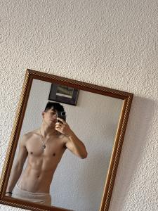 658242000: Chico busca chica en Madrid