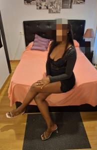624193512: Chica busca chico en Orense