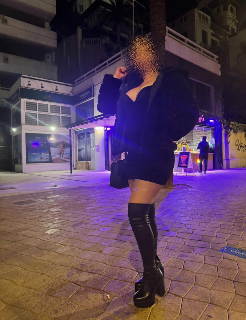 Chica busca chico en Mallorca: 