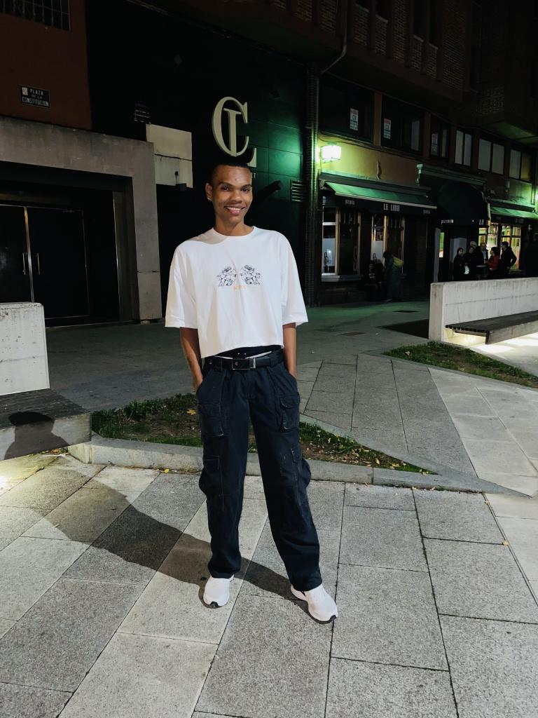 Chico busca chica en Cantabria: 