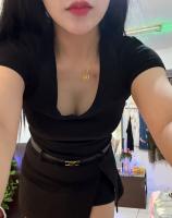 611841371: Chica busca chico en Barcelona