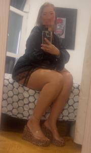 722385675: Chica busca chico en Cádiz