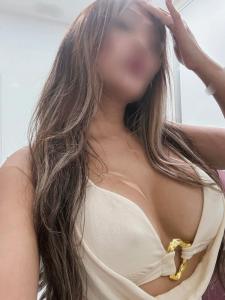 613670492: Chica busca chico en Madrid