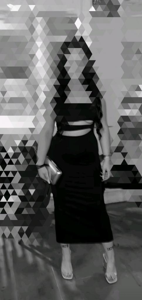 Chica busca chico en Huelva: 