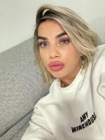 607212118: Travesti en Cádiz