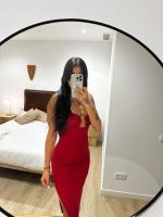 663872125: Chica busca chico en Barcelona