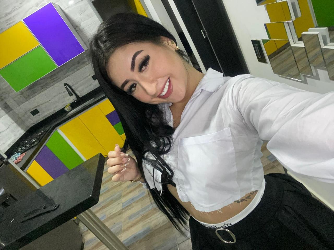 Chica busca chico en Granada: 