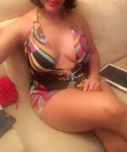 Chica busca chico en Murcia: 