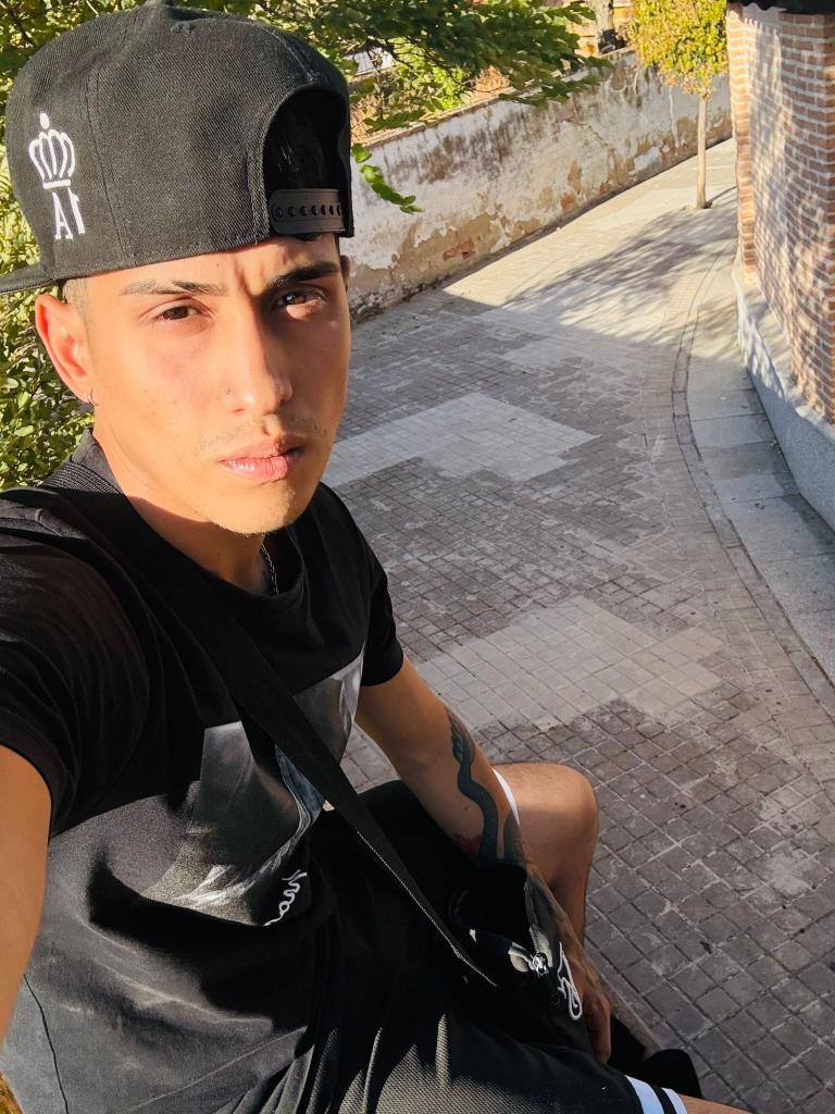 Chico busca chica en Madrid: 