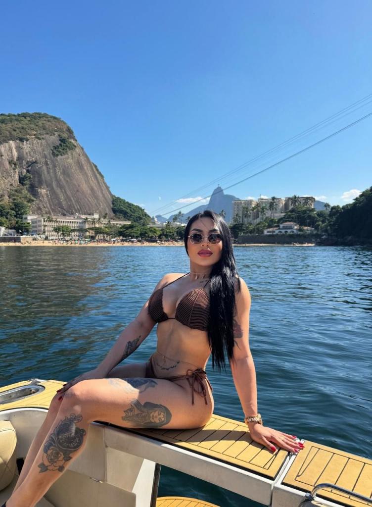 Chica busca chico en Barcelona: 