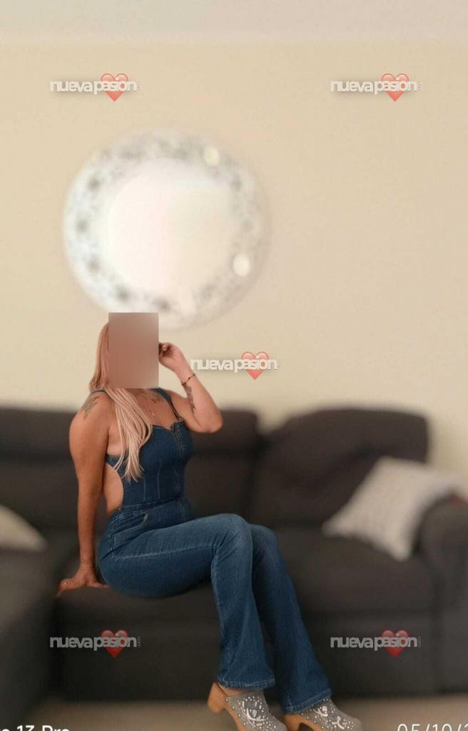 Chica busca chico en Tenerife: 