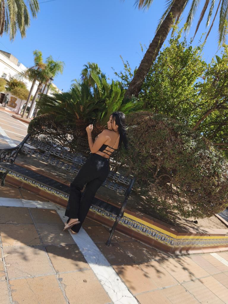 Chica busca chico en La Rioja: 