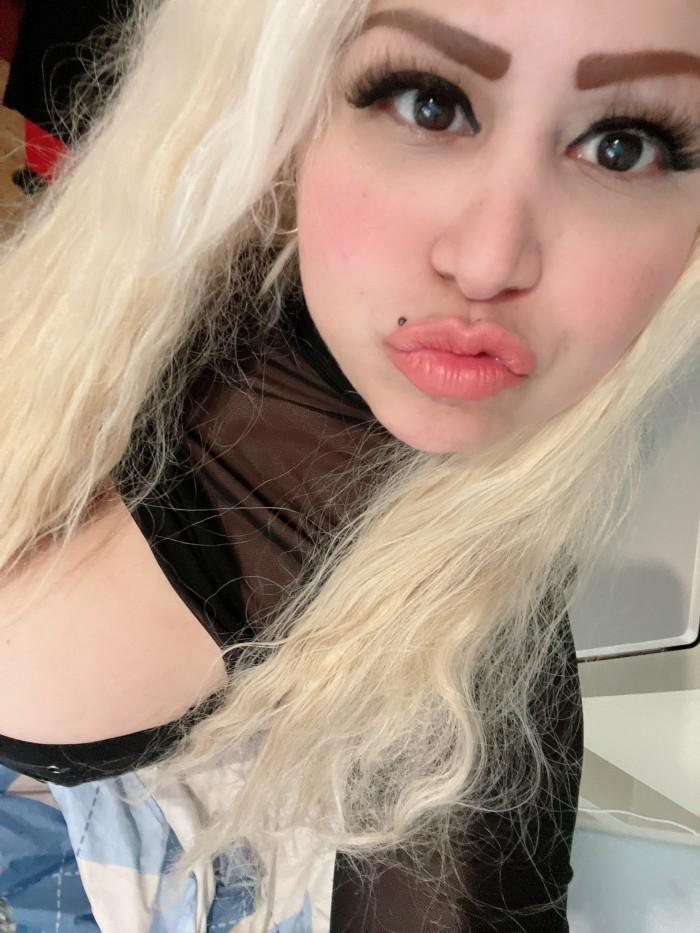 Chica busca chico en Cantabria: 