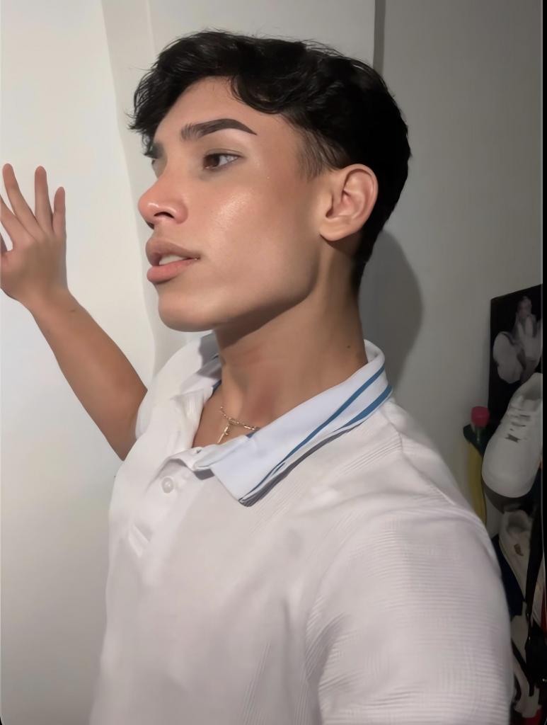 Chico busca chica en Mallorca: 