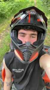 644517001: Chico busca chica en Asturias