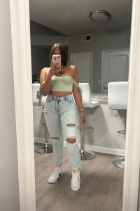 614721087: Chica busca chico en Madrid