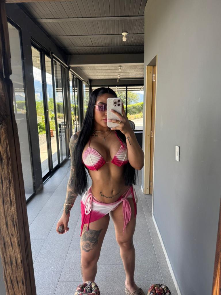 Chica busca chico en Barcelona: 