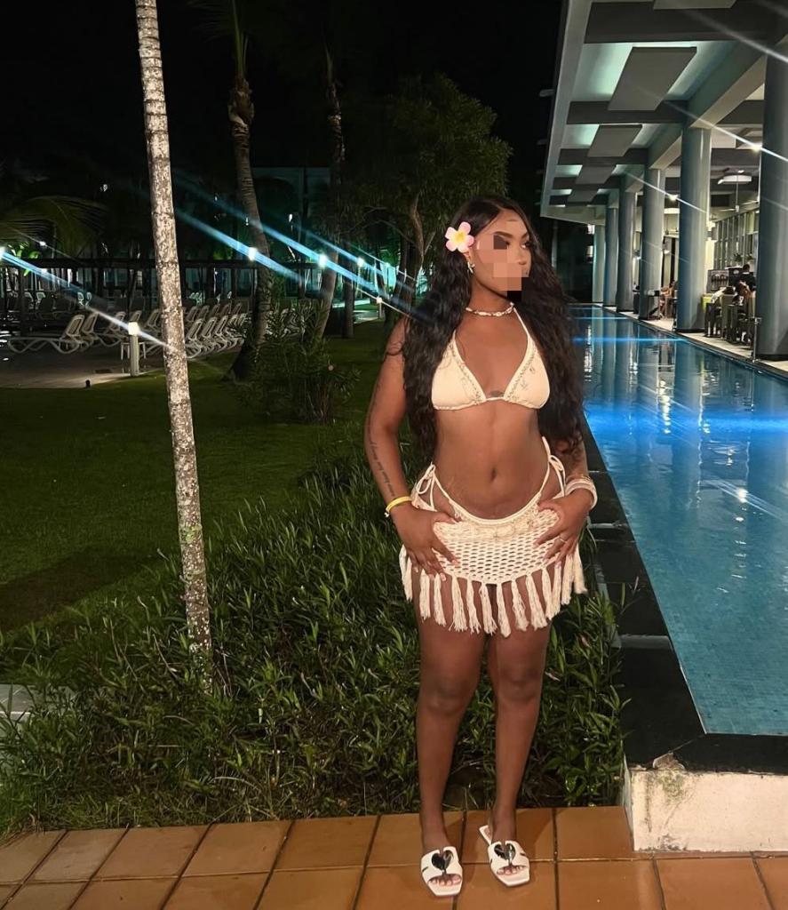 632212100: Chica busca chico en Murcia