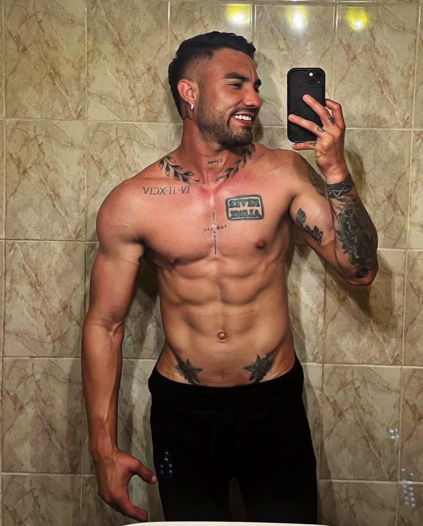 612561084: Chico busca chica en Navarra