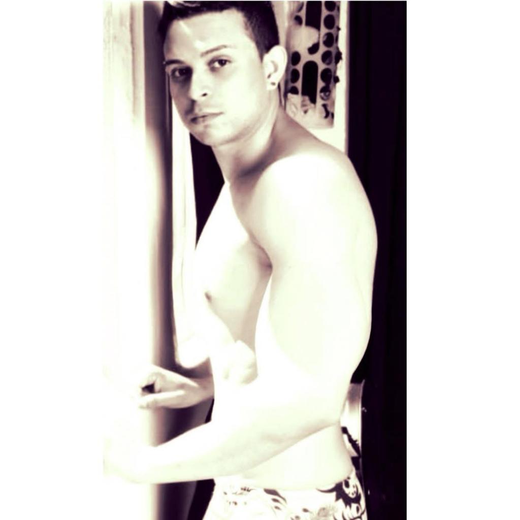 Chico busca chica en Gerona: 