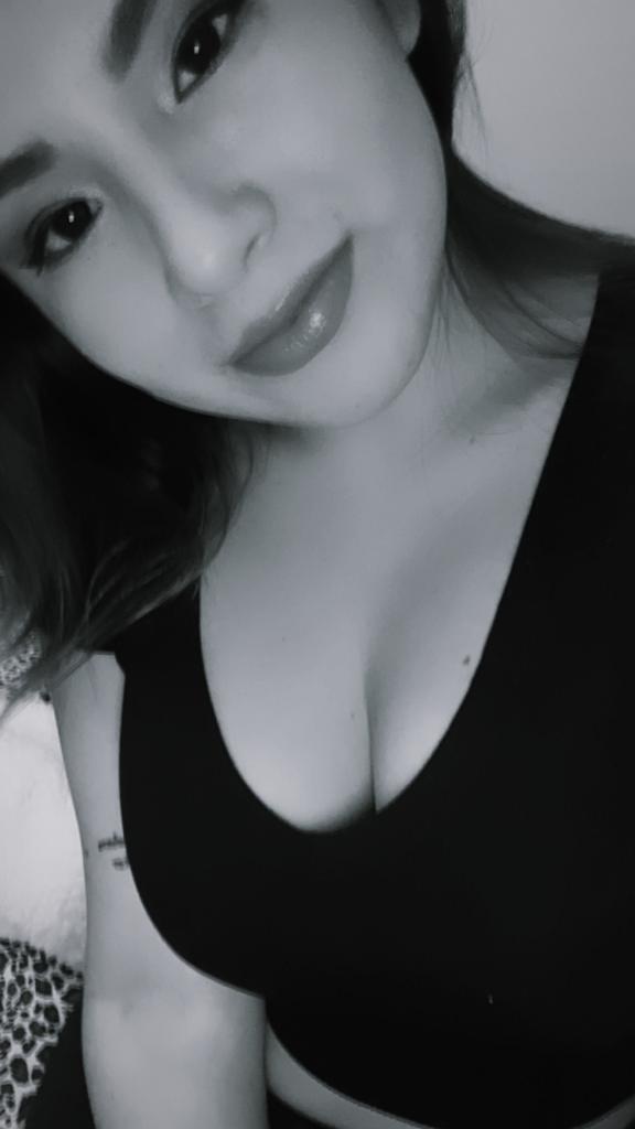 722114890: Chica busca chico en Madrid