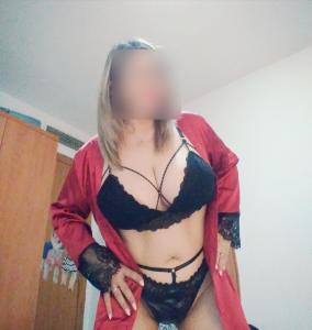 641063795: Chica busca chico en Tarragona