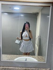 Chica busca chico en Cádiz: 